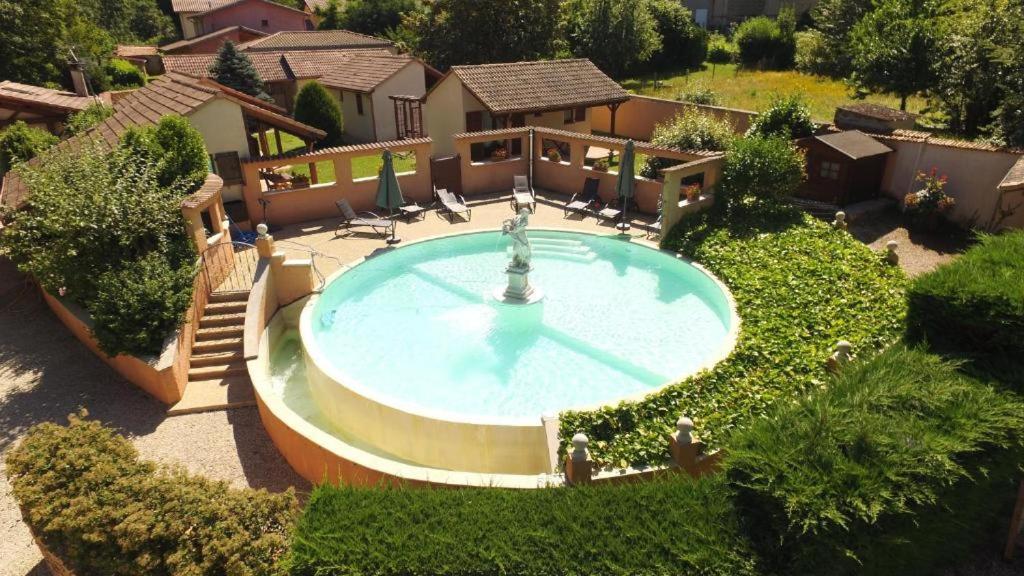 Les Jardins Du Castel Gites Annick Et Jean Paul Saint-Georges-d'Esperanche エクステリア 写真